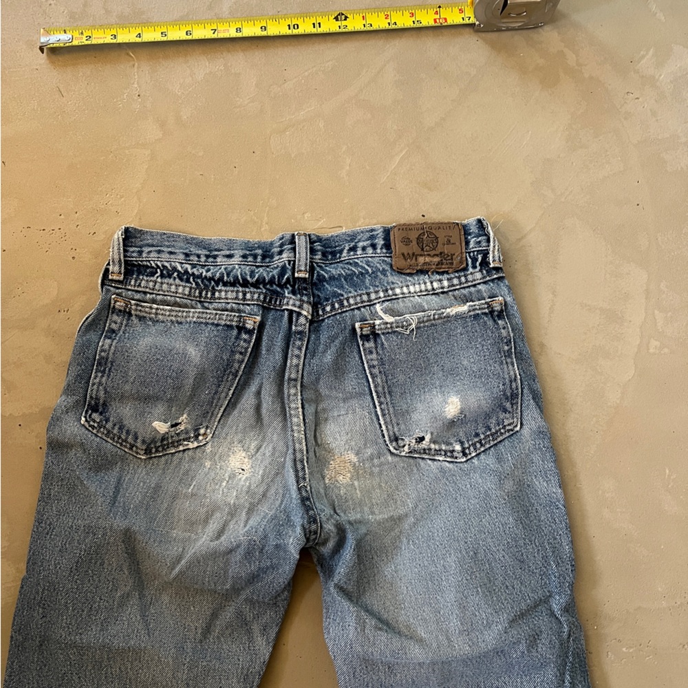 Vintage wrangler denim jeans with great wear and look.